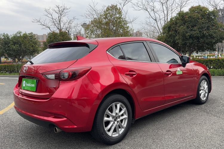 Used Mazda 3 Axela 2017 Hatchback 1.5L Automatic Luxury Model Emission Standard China V Exterior 2