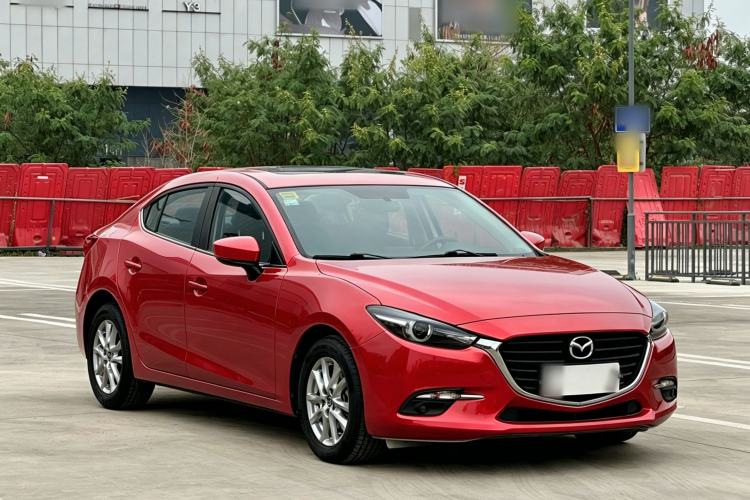 Used Mazda 3 Axela 2017 Sedan 1.5L Automatic Luxury Model China VI Standard Exterior 2