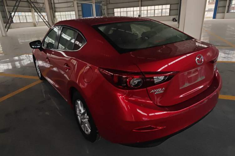 Used Mazda 3 Axela 2017 Sedan 1.5L Automatic Luxury Model Emission Standard China V Exterior 2