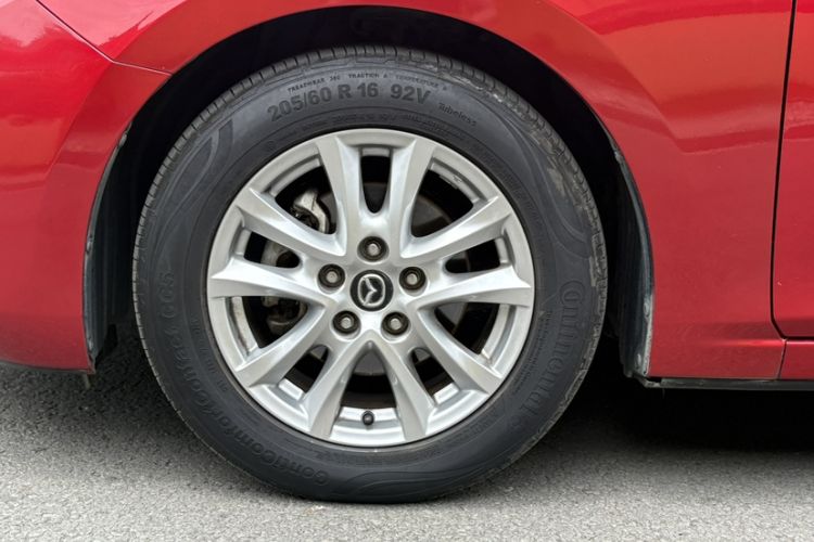 Used Mazda 3 Axela 2017 Sedan 1.5L Automatic Comfort Model Emission Standard China V Exterior 3