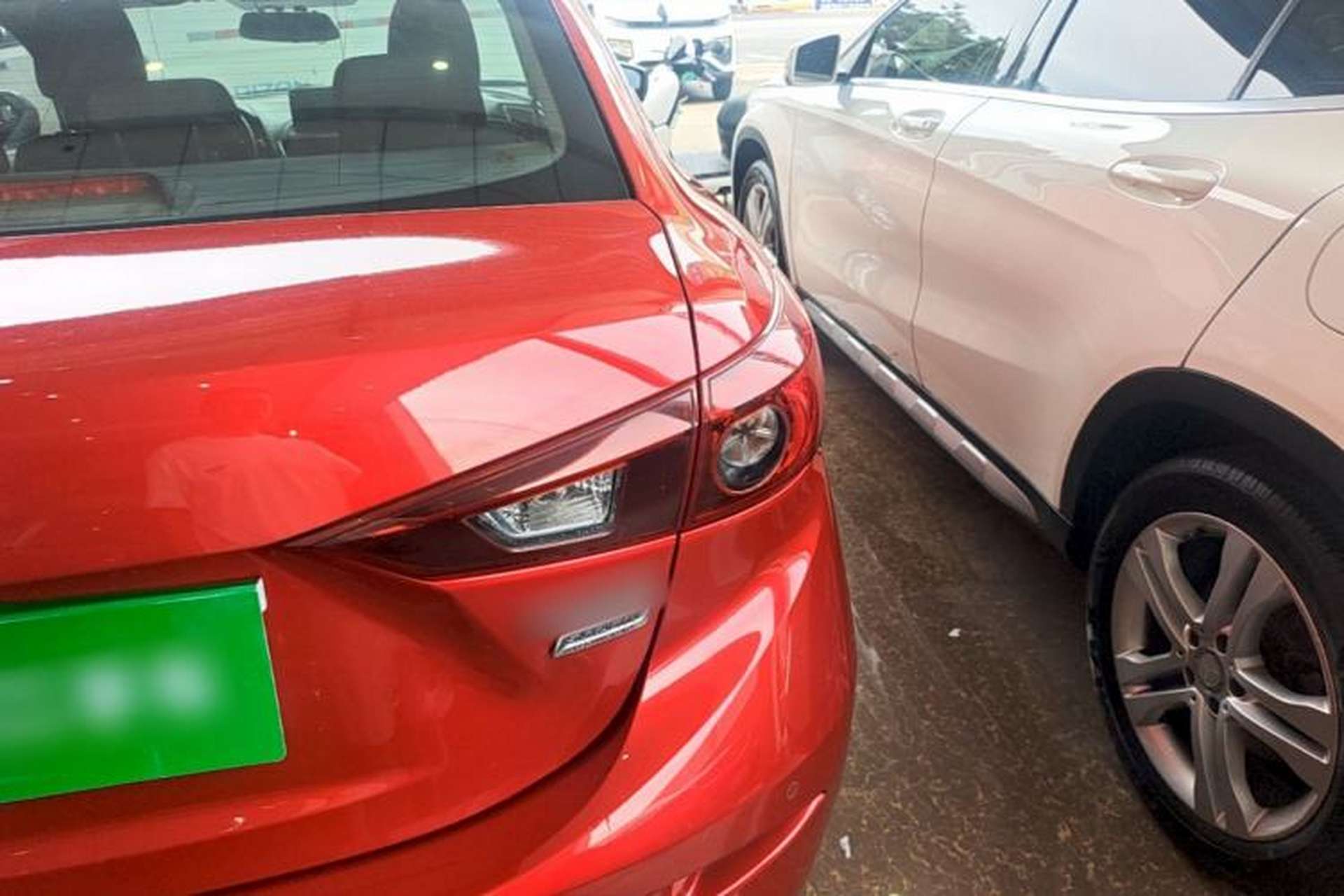 Used Mazda 3 Axela 2017 Sedan 1.5L Automatic Comfort Model Emission Standard China V Exterior 3