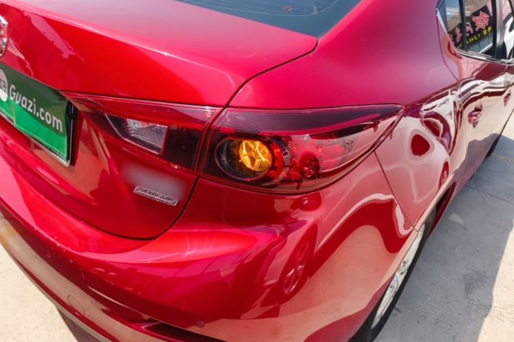 Used Mazda 3 Axela 2017 Sedan 1.5L Manual Comfort Model Emission Standard China V Exterior 3