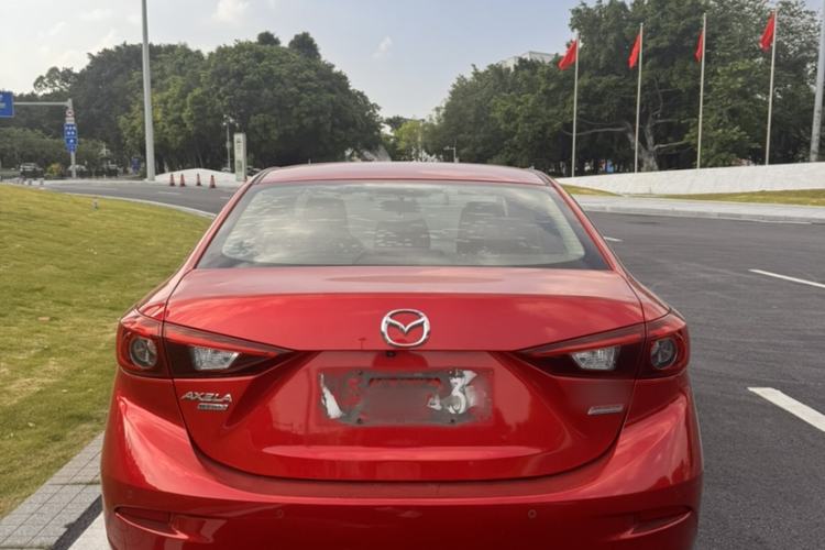 Used Mazda 3 Axela 2017 Sedan 1.5L Automatic Luxury Model Emission Standard China V Exterior 4