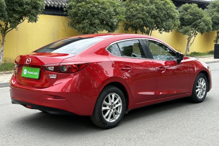 Used Mazda 3 Axela 2017 Sedan 1.5L Automatic Comfort Model Emission Standard China V Exterior 4