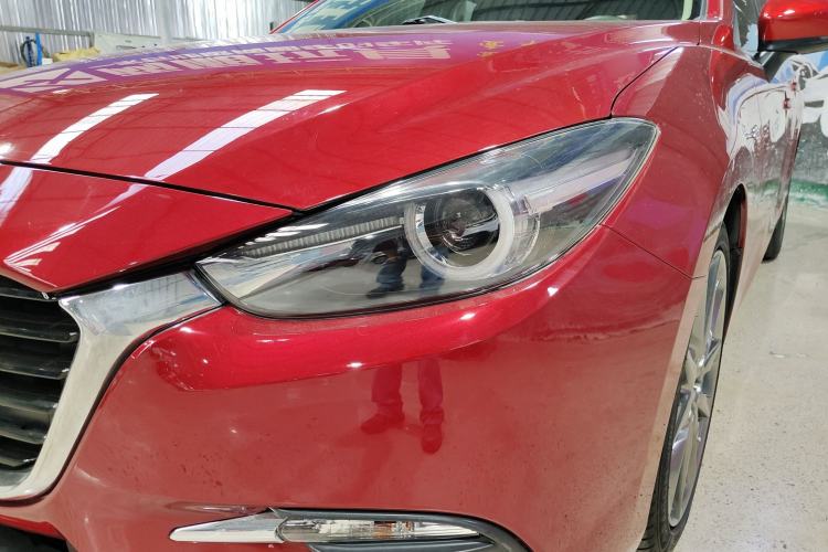 Used Mazda 3 Axela 2017 Hatchback 2.0L Automatic Sport Model China V Emission Standard Exterior 4