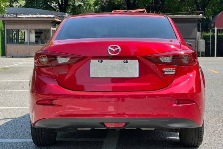 Used Mazda 3 Axela 2017 Sedan 1.5L Automatic Luxury Model Emission Standard China V Exterior 4