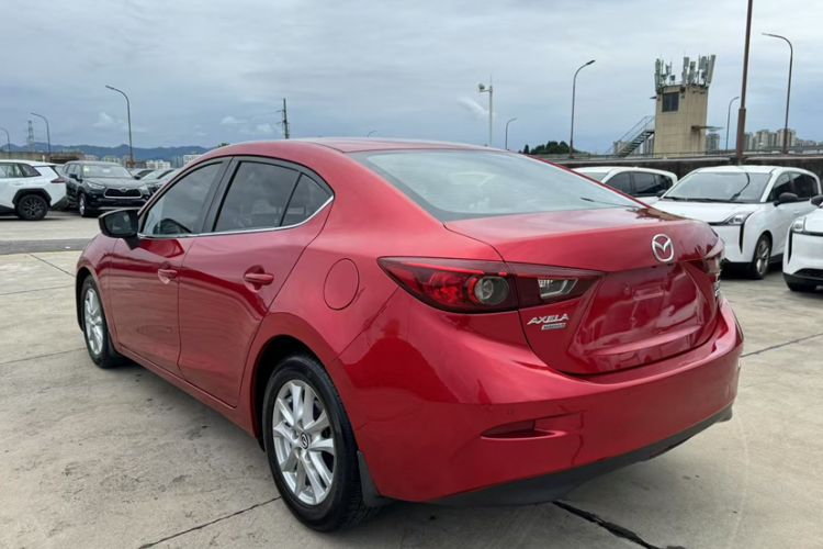 Used Mazda 3 Axela 2017 Sedan 1.5L Automatic Comfort Model Emission Standard China V Exterior 4