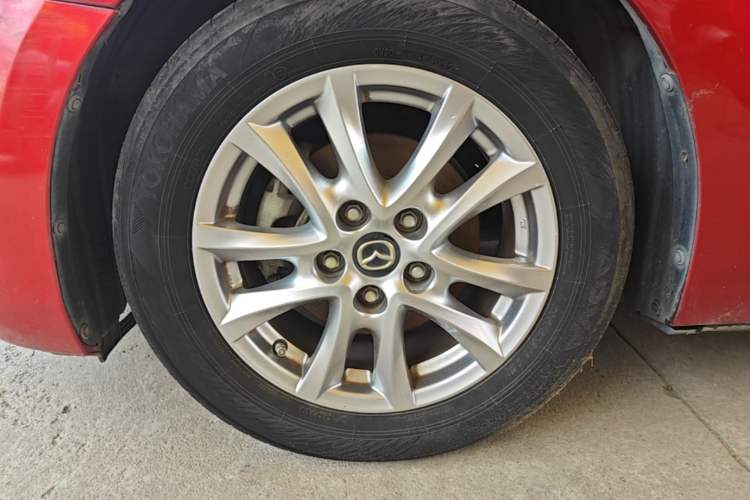 Used Mazda 3 Axela 2017 Sedan 1.5L Automatic Comfort Model Emission Standard China V Exterior 4