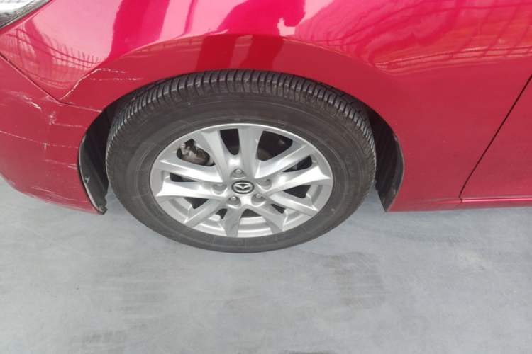 Used Mazda 3 Axela 2017 Sedan 1.5L Automatic Luxury Model Emission Standard China V Exterior 4