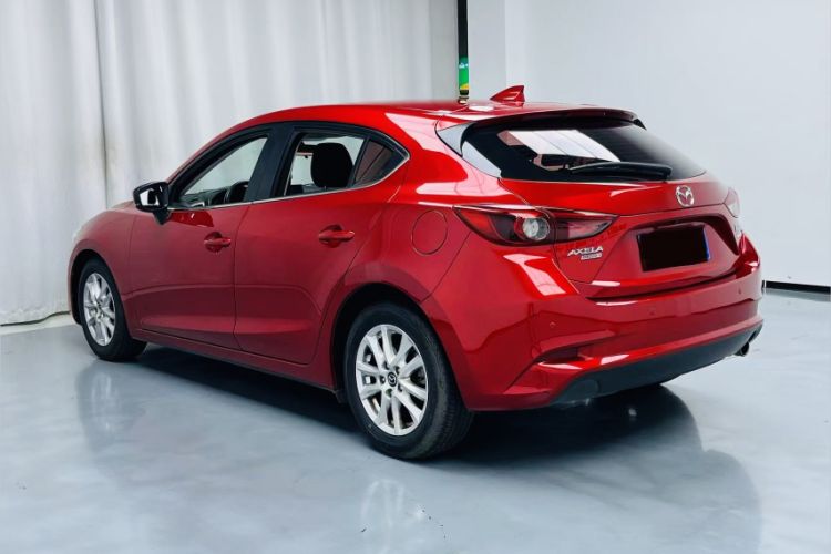 Used Mazda 3 Axela 2017 Hatchback 1.5L Automatic Luxury Model Emission Standard China V Exterior 4