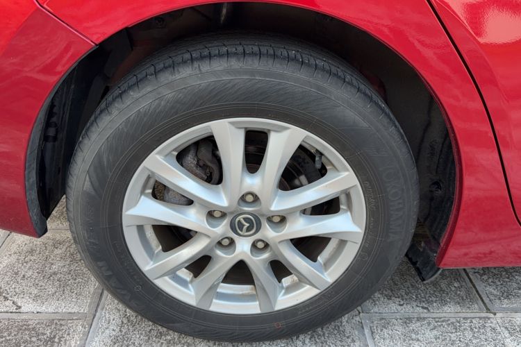 Used Mazda 3 Axela 2017 Sedan 1.5L Automatic Comfort Model Emission Standard China V Exterior 5