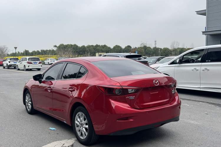 Used Mazda 3 Axela 2017 Sedan 1.5L Automatic Luxury Model Emission Standard China V Exterior 5