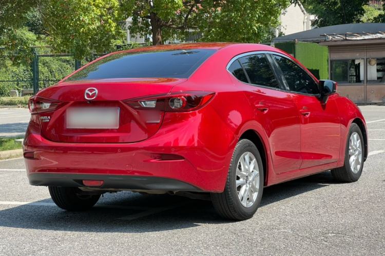 Used Mazda 3 Axela 2017 Sedan 1.5L Automatic Luxury Model Emission Standard China V Exterior 5