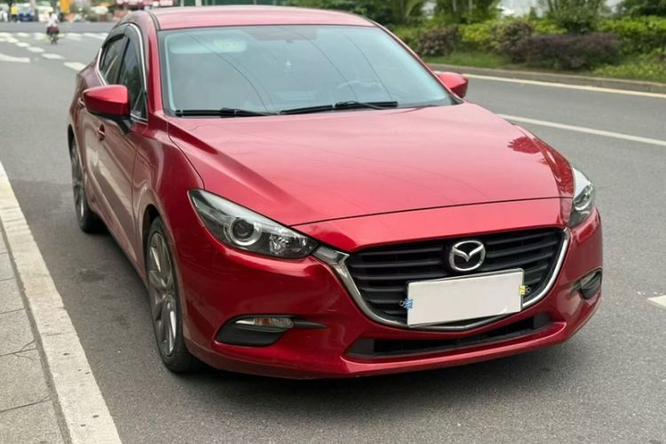 Used Mazda 3 Axela 2017 Sedan 1.5L Automatic Comfort Model Emission Standard China V Exterior 5