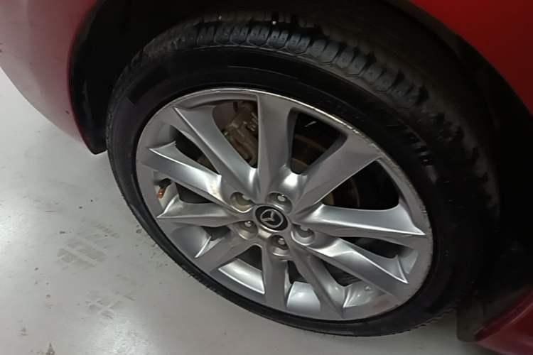 Used Mazda 3 Axela 2017 Sedan 2.0L Automatic Prestige Model China V Standard Exterior 5