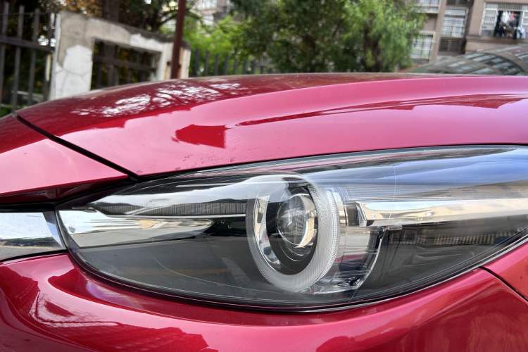 Used Mazda 3 Axela 2017 Sedan 1.5L Automatic Luxury Model Emission Standard China V Exterior 5