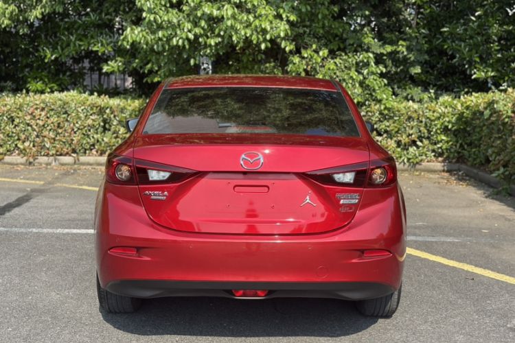 Used Mazda 3 Axela 2017 Sedan 1.5L Automatic Comfort Model Emission Standard China V Exterior 5