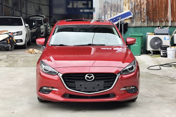 Used Mazda 3 Axela 2017 Hatchback 2.0L Automatic Sport Model China V Emission Standard Exterior 6