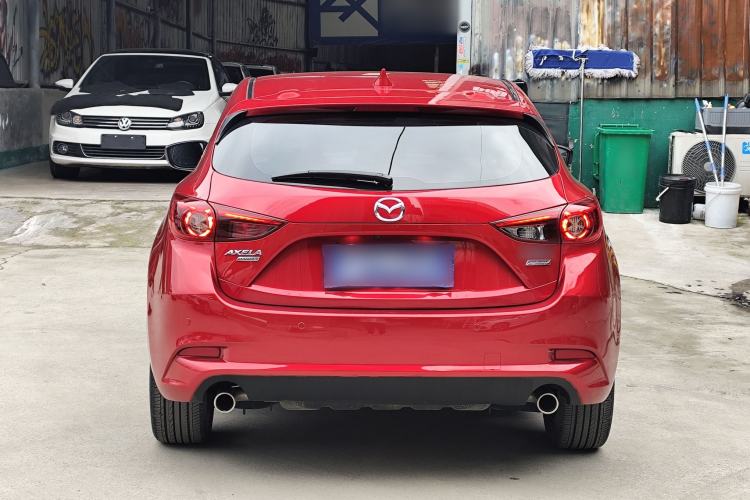 Used Mazda 3 Axela 2017 Hatchback 2.0L Automatic Sport Model China V Emission Standard Exterior 6