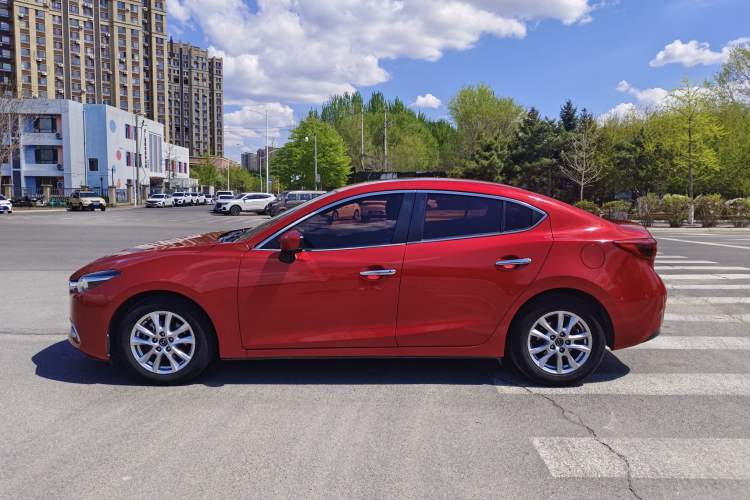 Used Mazda 3 Axela 2017 Sedan 1.5L Automatic Luxury Model Emission Standard China V Exterior 6