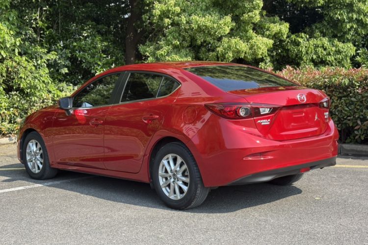 Used Mazda 3 Axela 2017 Sedan 1.5L Automatic Comfort Model Emission Standard China V Exterior 6