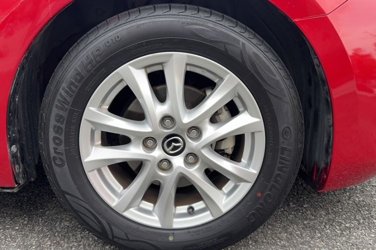 Used Mazda 3 Axela 2017 Hatchback 1.5L Automatic Luxury Model Emission Standard China V Exterior 8