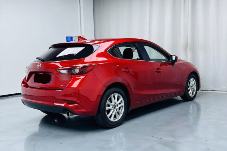 Used Mazda 3 Axela 2017 Hatchback 1.5L Automatic Luxury Model Emission Standard China V Exterior 8