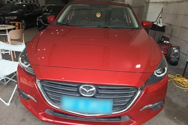 Used Mazda 3 Axela 2017 Sedan 1.5L Automatic Luxury Model Emission Standard China V Front
