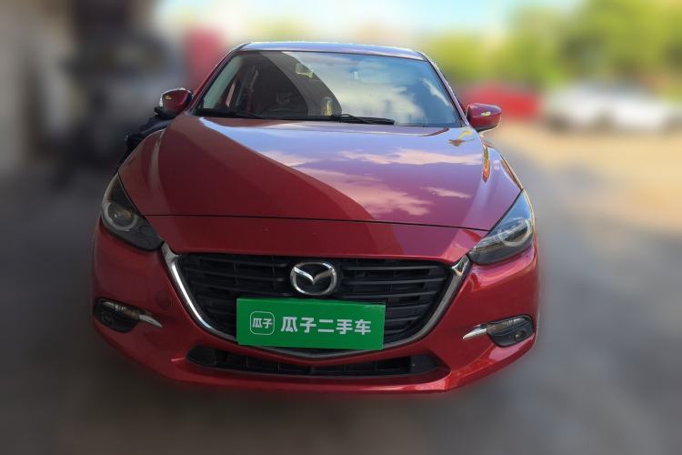 Used Mazda 3 Axela 2017 Hatchback 2.0L Automatic Sport Model China V Emission Standard Front