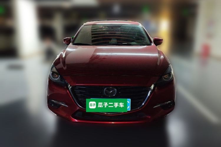 Used Mazda 3 Axela 2017 Hatchback 2.0L Automatic Sport Model China V Emission Standard Front