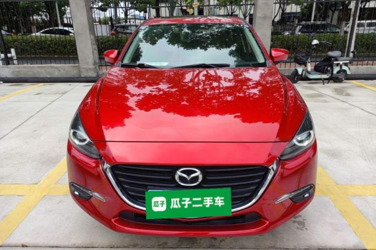 Used Mazda 3 Axela 2017 Sedan 1.5L Automatic Luxury Model Emission Standard China V Front