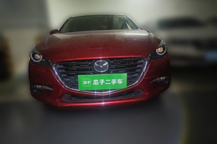 Used Mazda 3 Axela 2017 Hatchback 2.0L Automatic Luxury Model Emission Standard China V Front