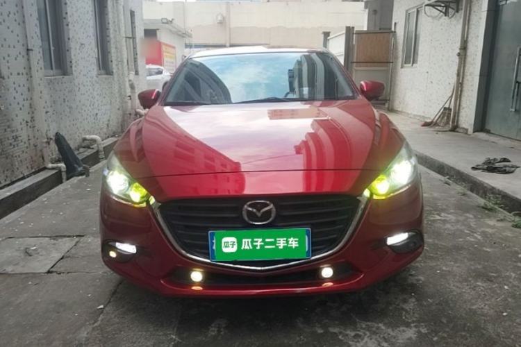 Used Mazda 3 Axela 2017 Sedan 1.5L Automatic Comfort Model Emission Standard China V Front