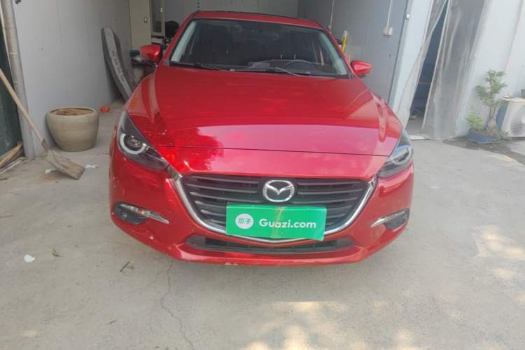Used Mazda 3 Axela 2017 Sedan 1.5L Manual Luxury Model China VI Standard Front