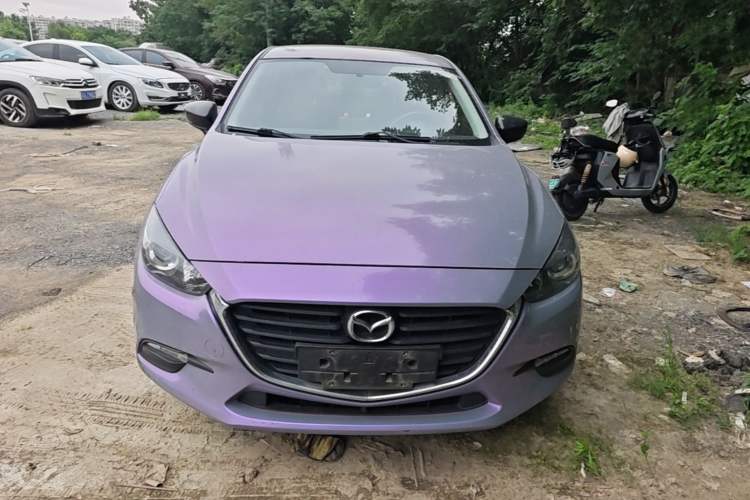 Used Mazda 3 Axela 2017 Sedan 1.5L Automatic Comfort Model Emission Standard China V Front