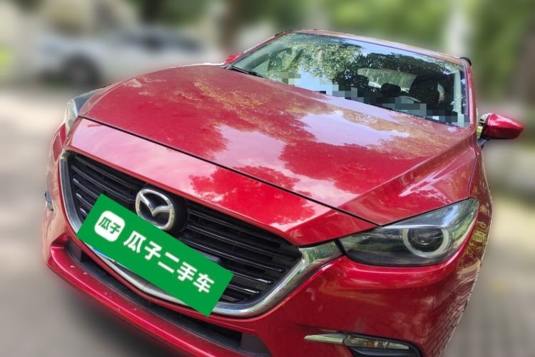 Used Mazda 3 Axela 2017 Hatchback 2.0L Automatic Sport Model China V Emission Standard Front