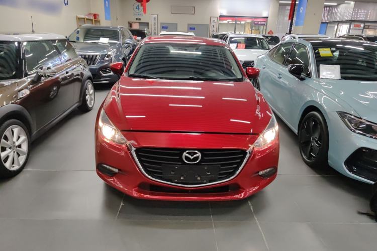 Used Mazda 3 Axela 2017 Sedan 1.5L Automatic Comfort Model Emission Standard China V Front