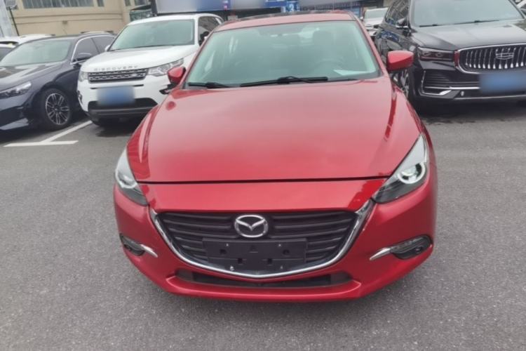 Used Mazda 3 Axela 2017 Sedan 1.5L Automatic Luxury Model Emission Standard China V Front