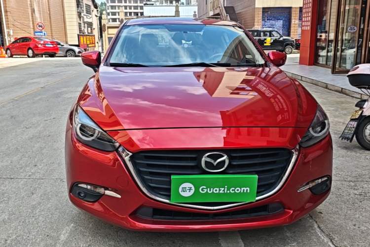 Used Mazda 3 Axela 2017 Sedan 1.5L Automatic Luxury Model Emission Standard China V Front