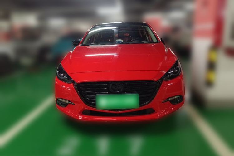 Used Mazda 3 Axela 2017 Hatchback 2.0L Automatic Luxury Model China VI Standard Front