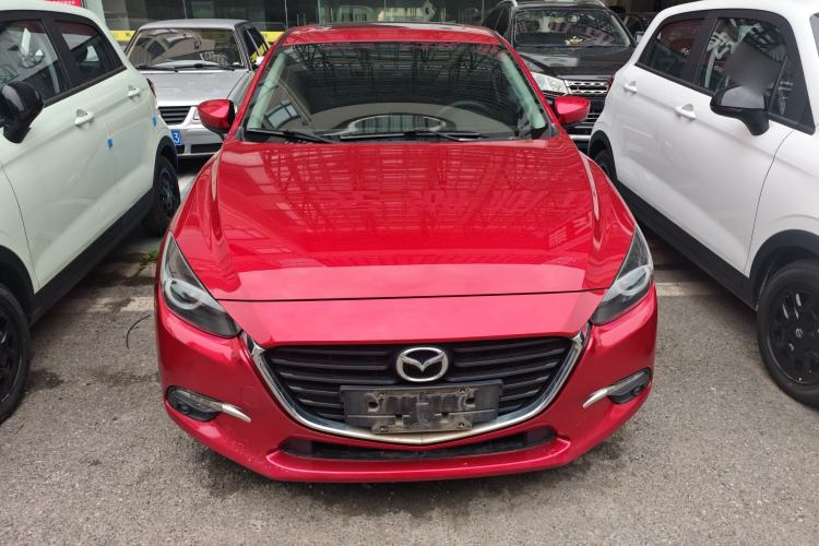 Used Mazda 3 Axela 2017 Sedan 1.5L Manual Luxury Model Emission Standard China V Front