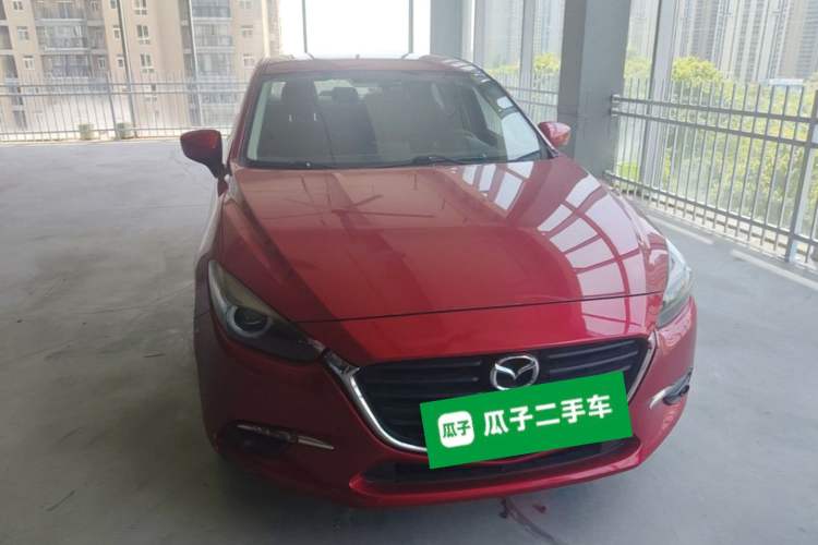Used Mazda 3 Axela 2017 Sedan 1.5L Automatic Luxury Model Emission Standard China V Front