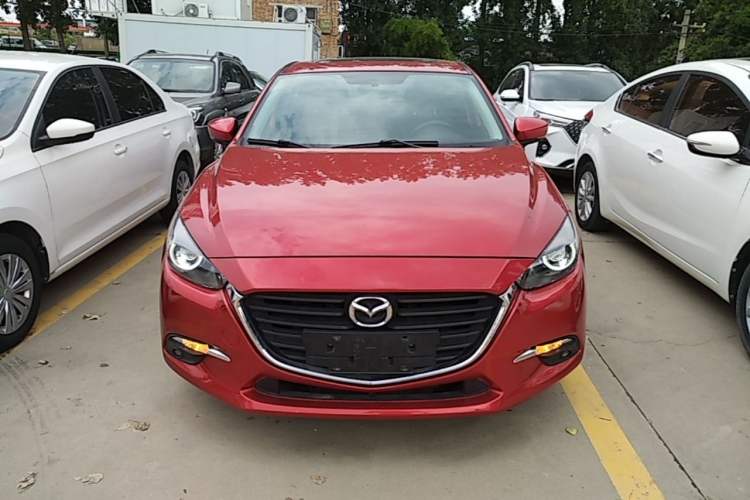 Used Mazda 3 Axela 2017 Sedan 1.5L Automatic Luxury Model Emission Standard China V Front