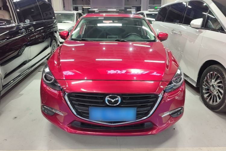 Used Mazda 3 Axela 2017 Hatchback 1.5L Automatic Luxury Model Emission Standard China V Front