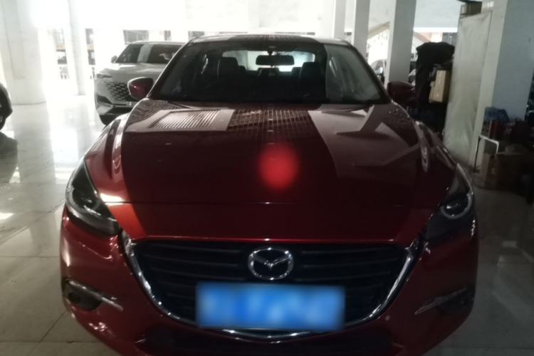 Used Mazda 3 Axela 2017 Sedan 1.5L Automatic Luxury Model Emission Standard China V Front