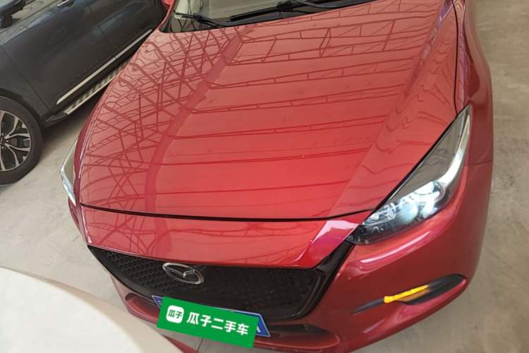 Used Mazda 3 Axela 2017 Sedan 1.5L Automatic Comfort Model Emission Standard China V Front
