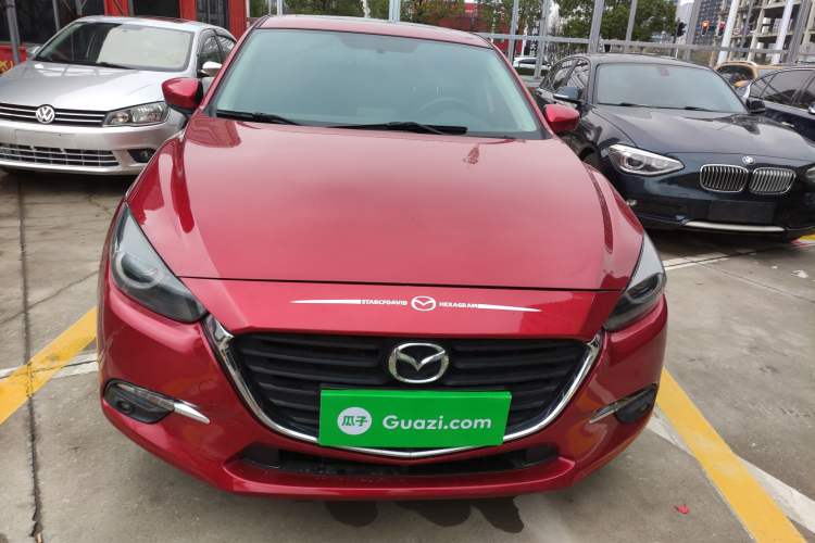 Used Mazda 3 Axela 2017 Sedan 1.5L Automatic Luxury Model Emission Standard China V Front