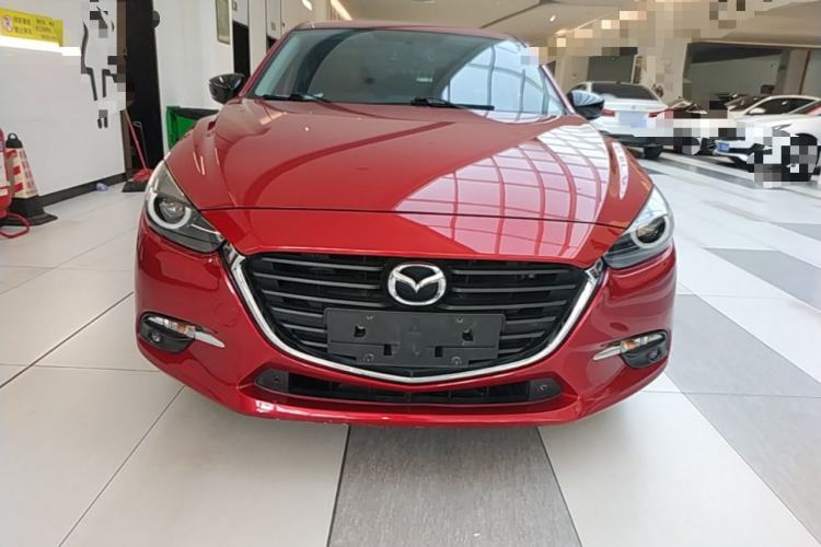 Used Mazda 3 Axela 2017 Sedan 1.5L Automatic Luxury Model Emission Standard China V Front