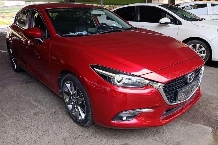 Used Mazda 3 Axela 2017 Hatchback 2.0L Automatic Sport Model China V Emission Standard Front Right 45 Deg