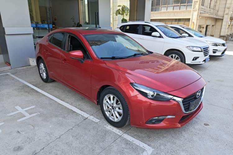 Used Mazda 3 Axela 2017 Sedan 1.5L Automatic Luxury Model Emission Standard China V Front Right 45 Deg
